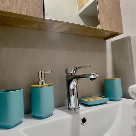 Chez Boubou Bed & Breakfast *